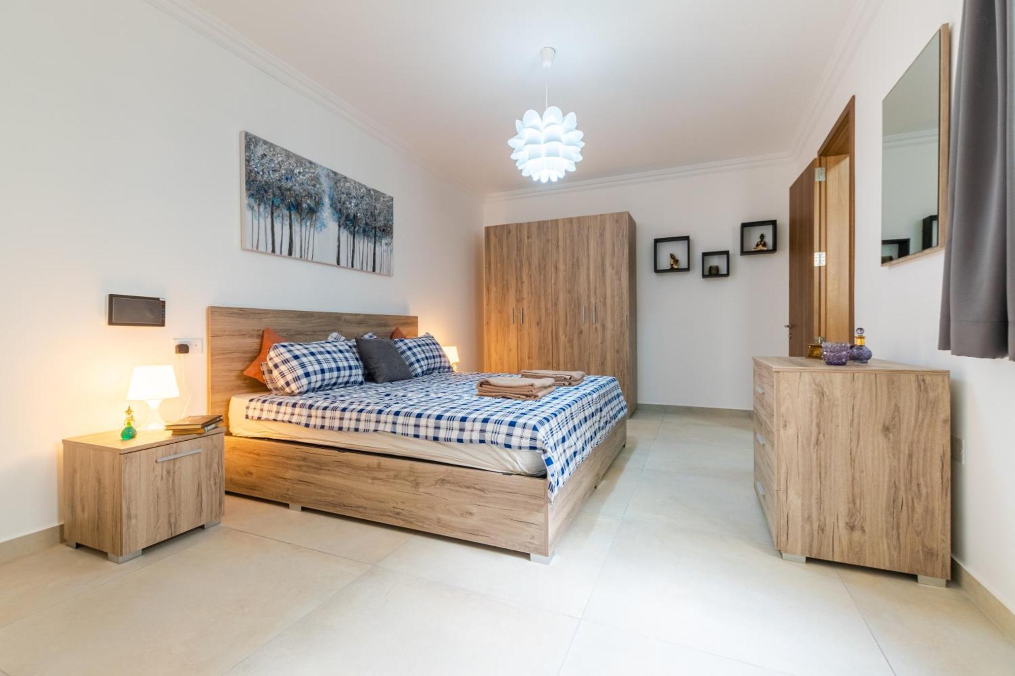 Spacious Brand New Apartment 3 Bdr 2Bth Bugibba St. Paul's Bay Exterior photo