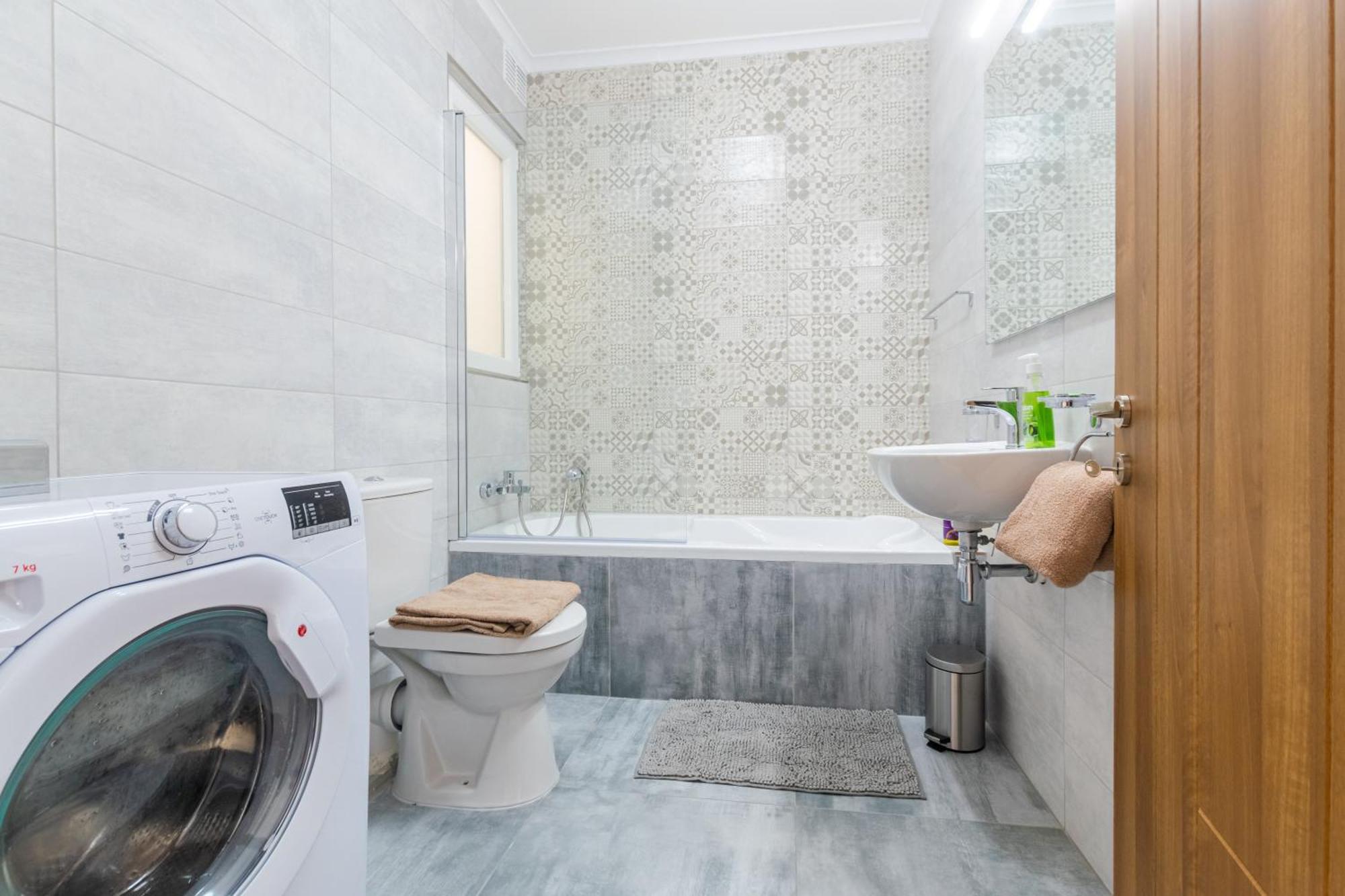 Spacious Brand New Apartment 3 Bdr 2Bth Bugibba St. Paul's Bay Exterior photo