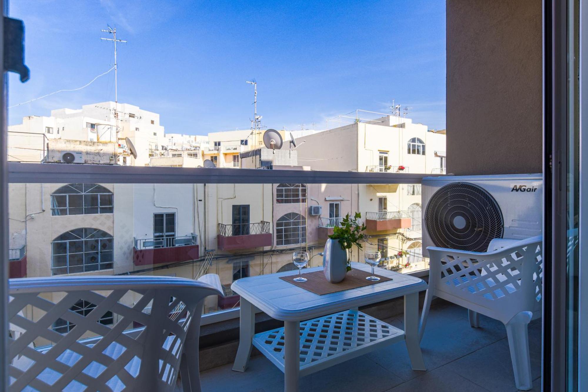Spacious Brand New Apartment 3 Bdr 2Bth Bugibba St. Paul's Bay Exterior photo